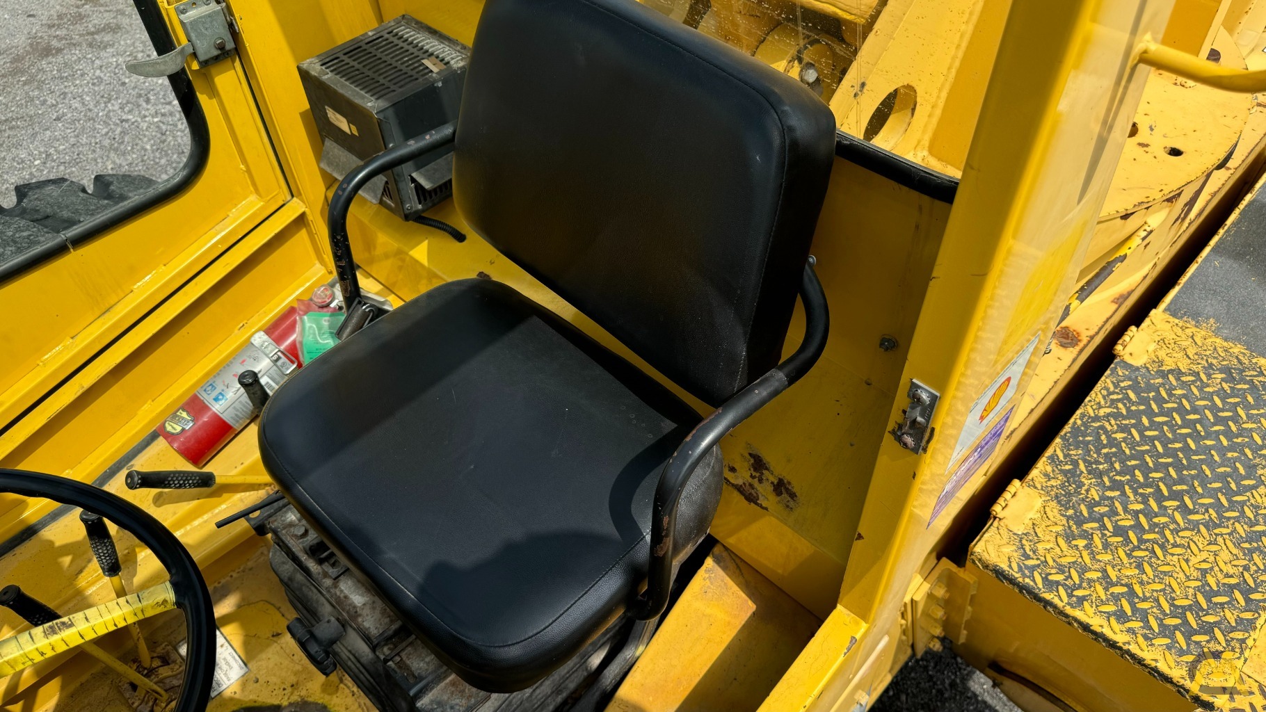 Galion 150FA Down Cab Rough Terrain Crane 5