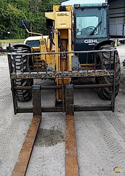 Gehl DL12-40 12,000 lb. Telehandler 1