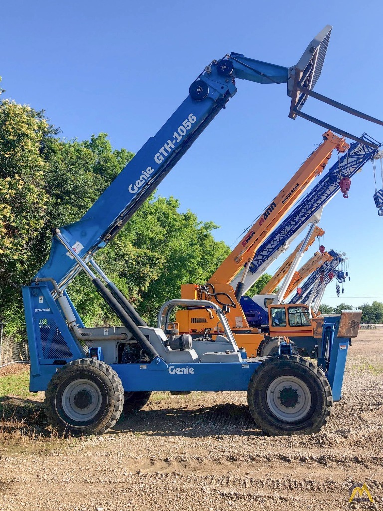 Genie GTH-1056 5-Ton Material Handler 3