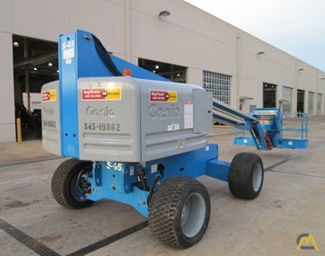 Genie S-45 Telescopic Boom Lift 2