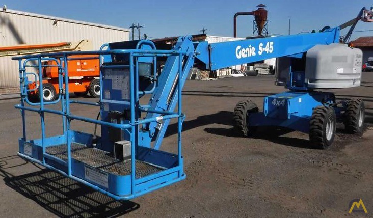 Genie S-45 Telescopic Boom Lift 1