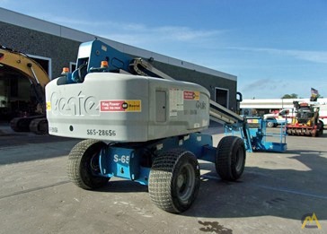 Genie S-65 Telescopic Boom Lift 2