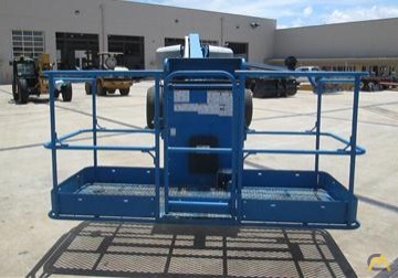Genie S-65 Telescopic Boom Lift 3