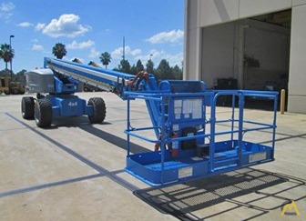 Genie S-85 Telescopic Boom Lift 1