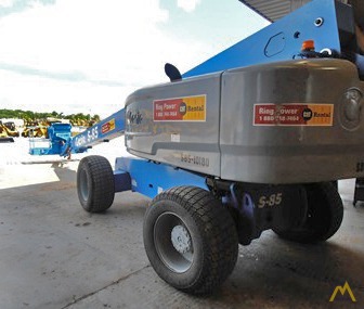 Genie S-85 Telescopic Boom Lift 2