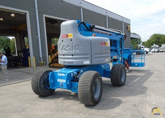 Genie Z-60/34 Articulating Boom Lift 3