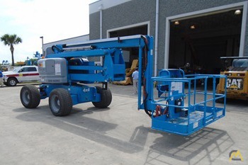 Genie Z-60/34 Articulating Boom Lift 0