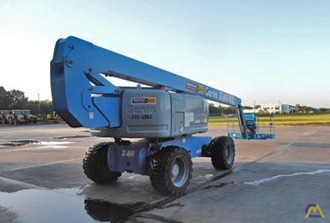 Genie Z-80/60 Articulating Boom Lift 2