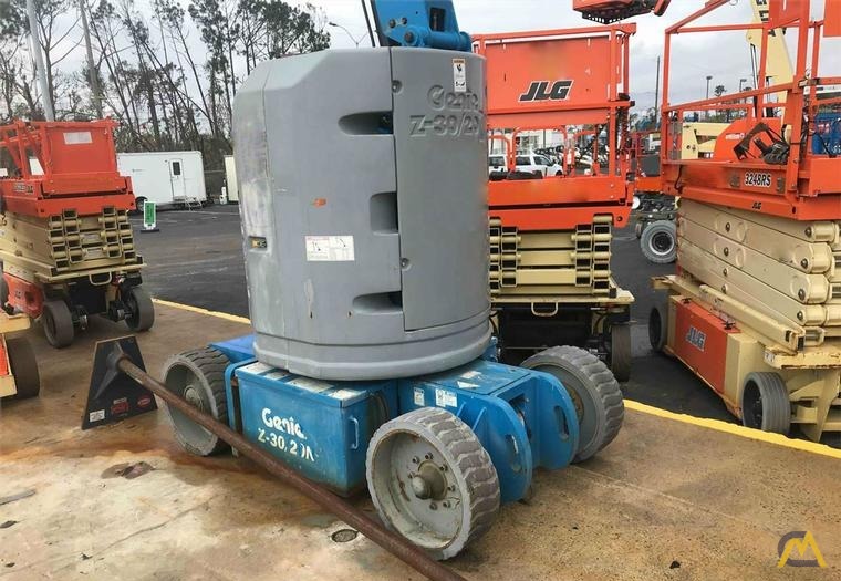 Genie Z30/20N Articulating Boom Lift For Sale LiftsArticulating Platform Aerial Devices