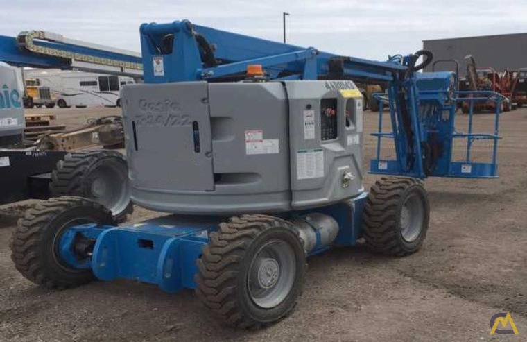 Genie Z34/22IC 4WD Articulating Boom Lift 1