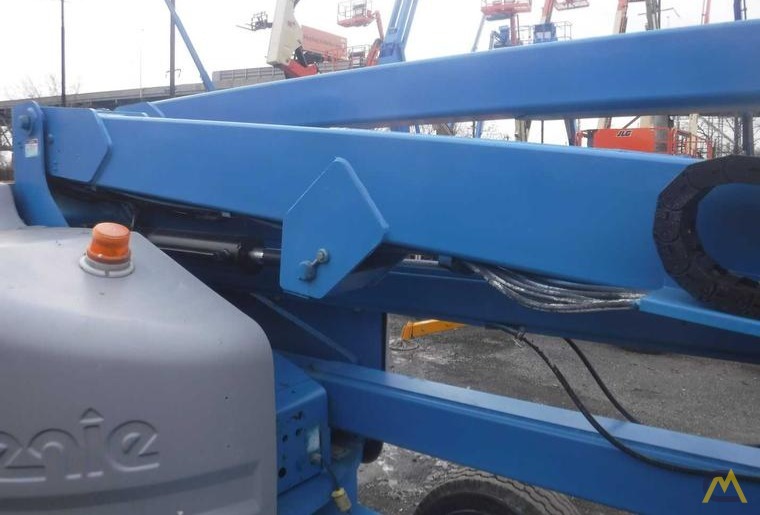 Genie Z45/25JDC Articulating Boom Lift 4