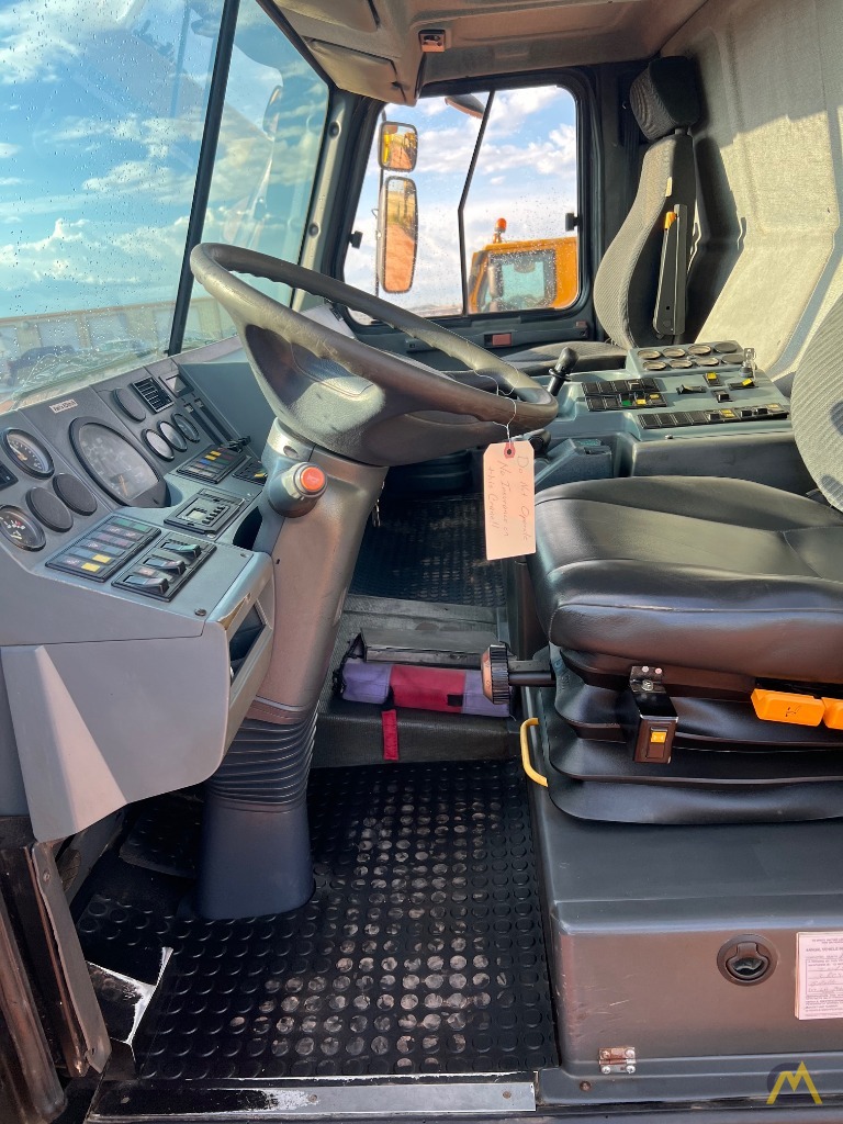 Grove GMK5120B / GMK5100 (Euro) All Terrain Crane 7