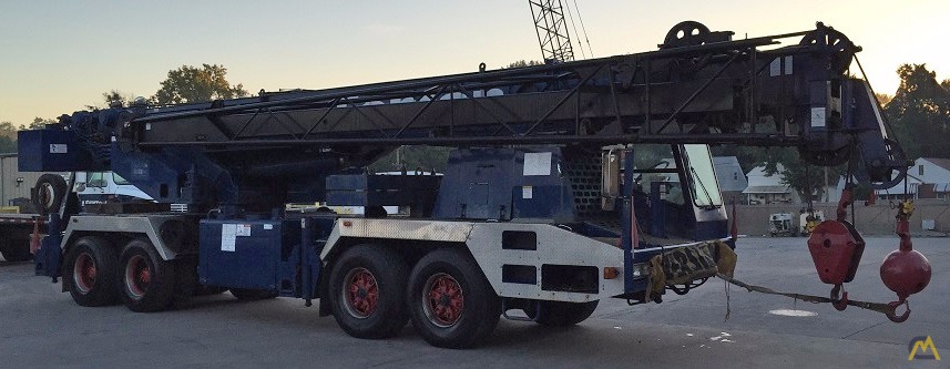 Grove TMS700B 50-ton Telescopic Boom Mobile Crane 0