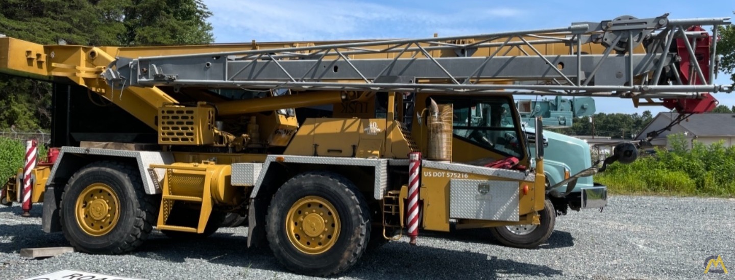 Grove AT422 22-ton All Terrain Crane 2