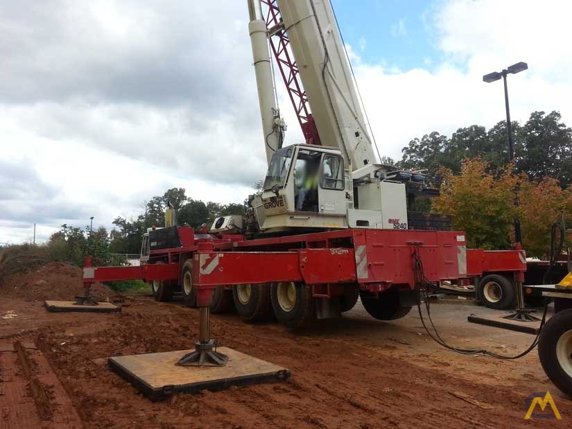 Grove GMK5200 240-Ton All Terrain Crane 1