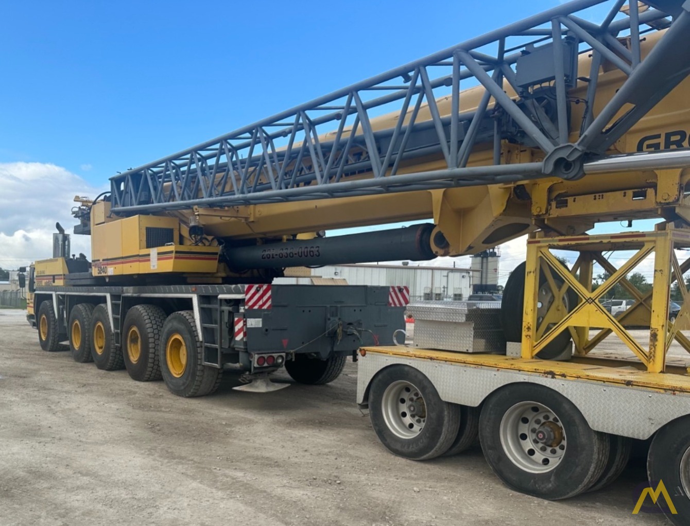 Grove GMK5240 All Terrain Crane - CranesList ID: 932 1