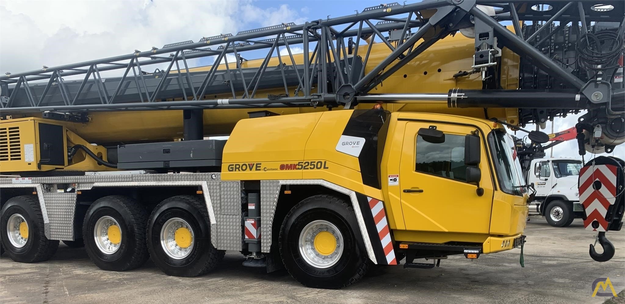 Grove GMK5250L 300-Ton All Terrain Crane 1