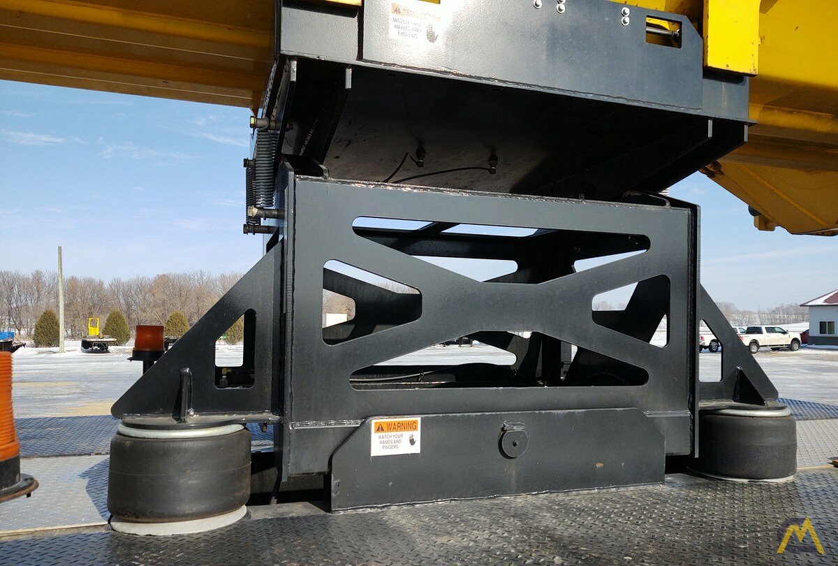 Grove GMK7550 550-ton All Terrain Crane 44