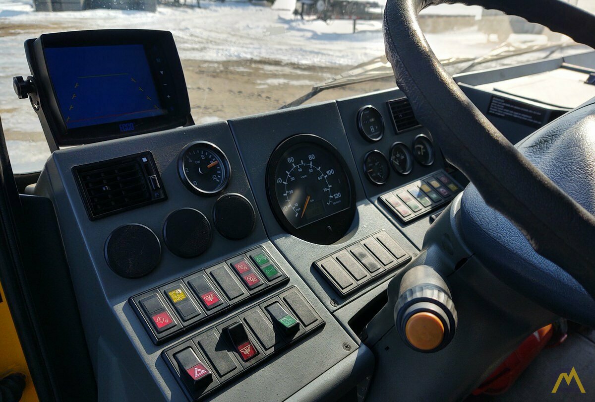Grove GMK7550 550-ton All Terrain Crane 61