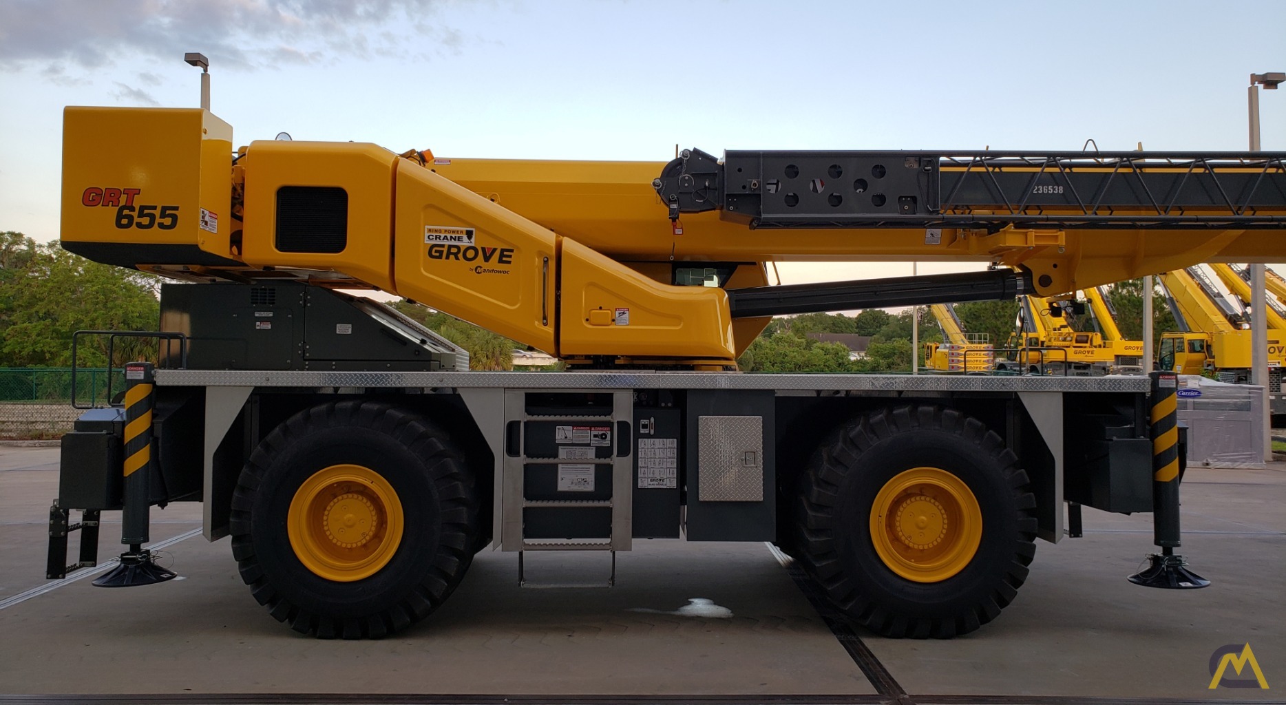 Grove GRT655 55-Ton Rough Terrain Crane 2