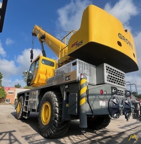 Grove GRT765 Rough Terrain Crane