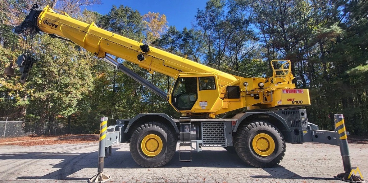 Grove GRT8100 Rough Terrain Crane