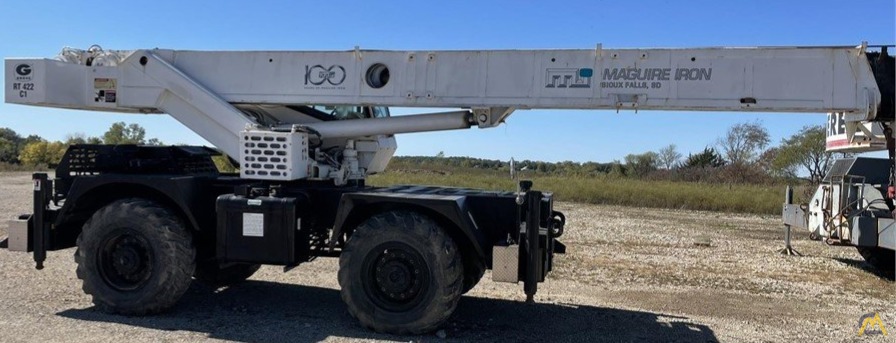 Grove RT422 22-ton Rough Terrain Crane 4