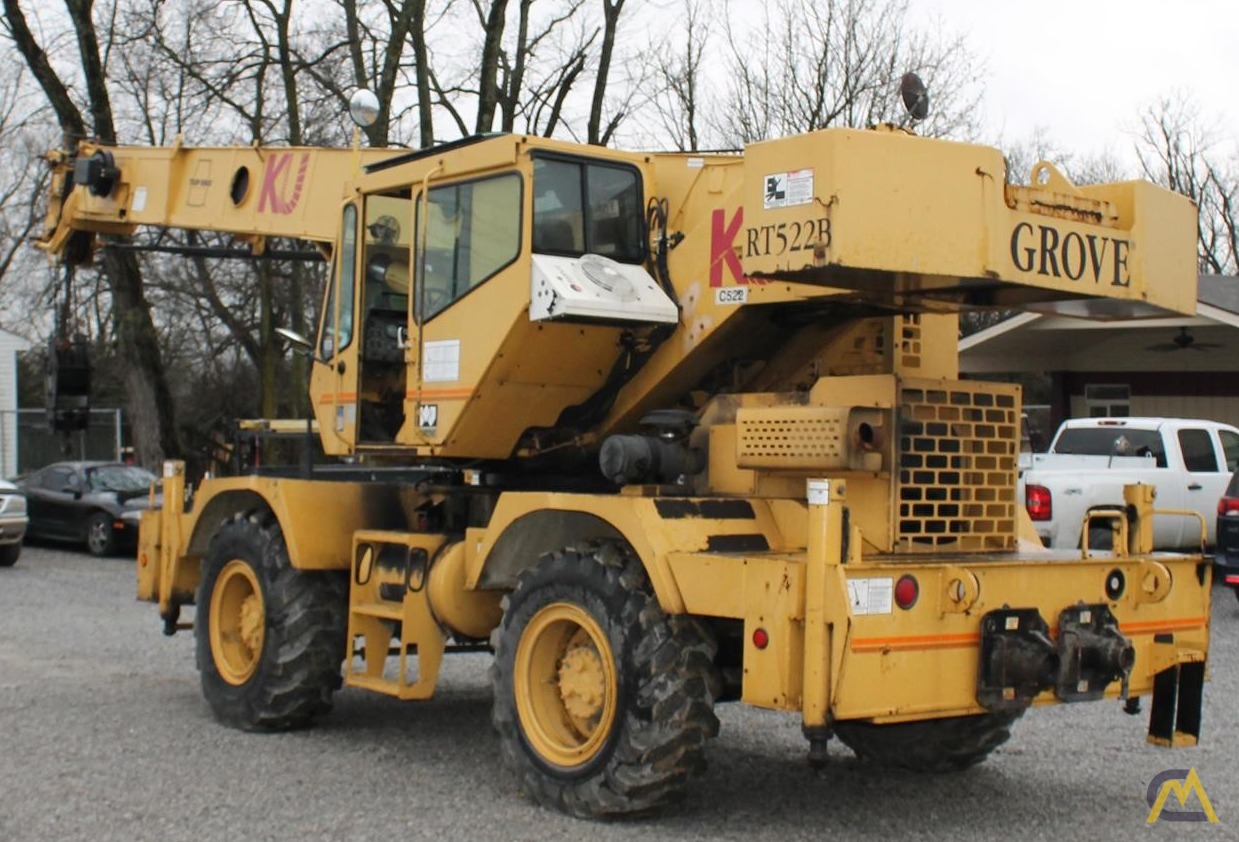 Grove RT522B 22-ton Rough Terrain Crane 5
