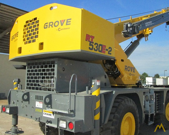 Grove RT530E-2 30-Ton Rough Terrain Crane 3