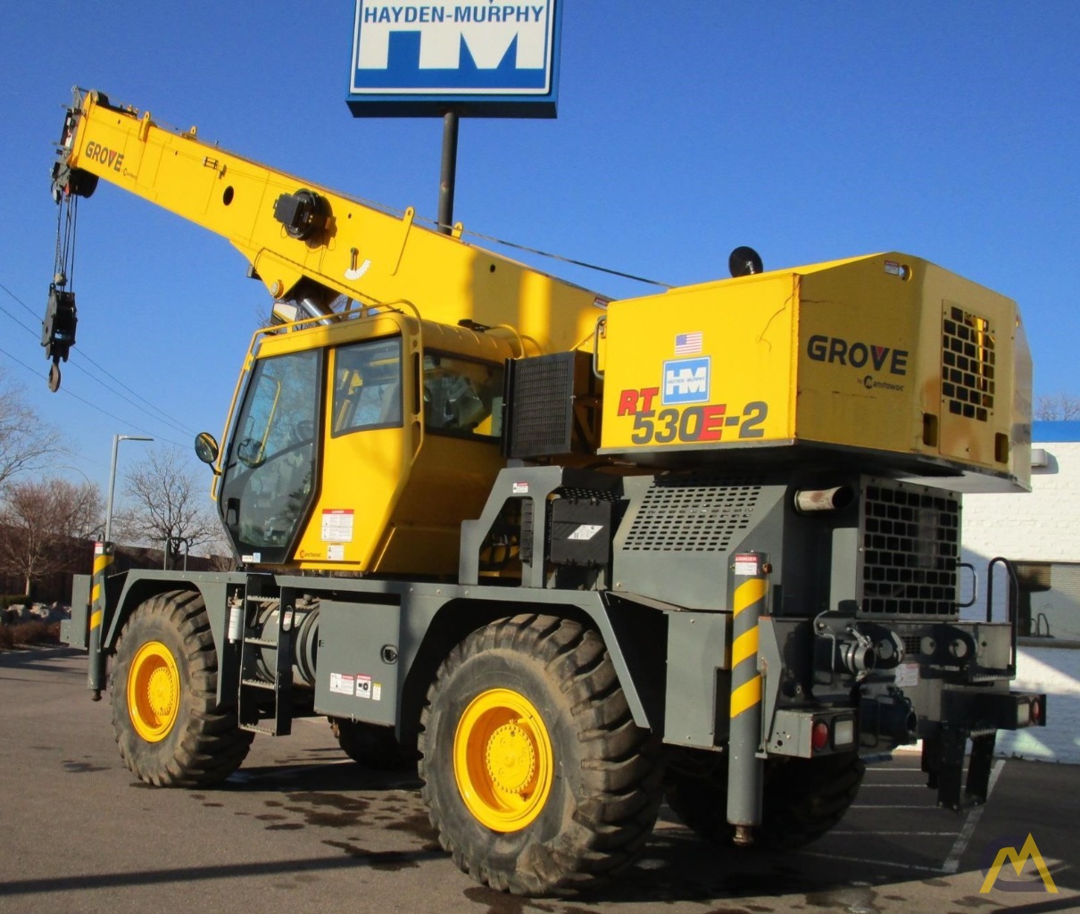 Grove RT530E-2 30-ton Rough Terrain Crane 2