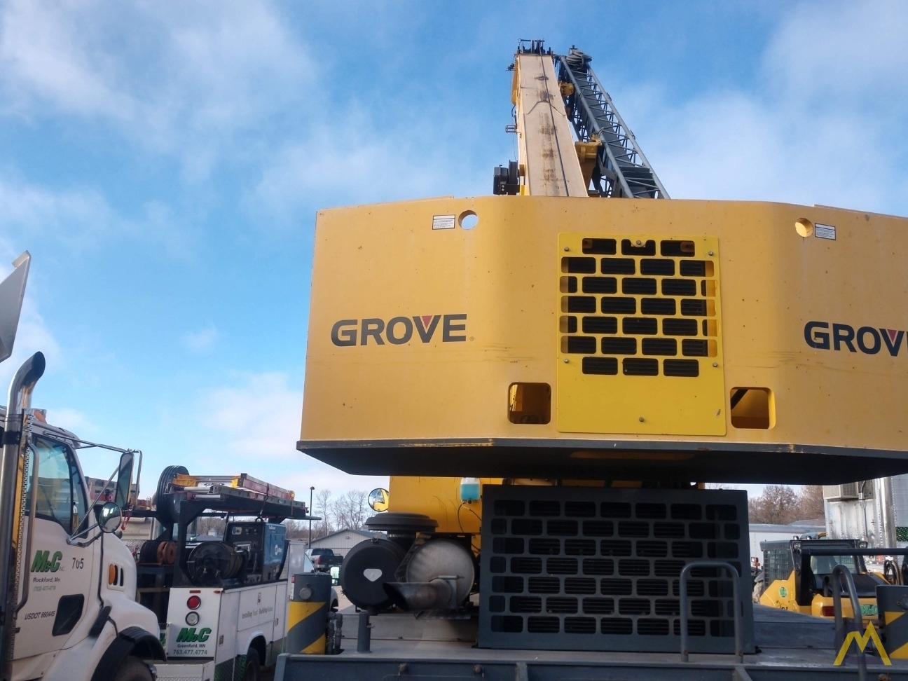 Grove RT540E 40-ton Rough Terrain Crane 4