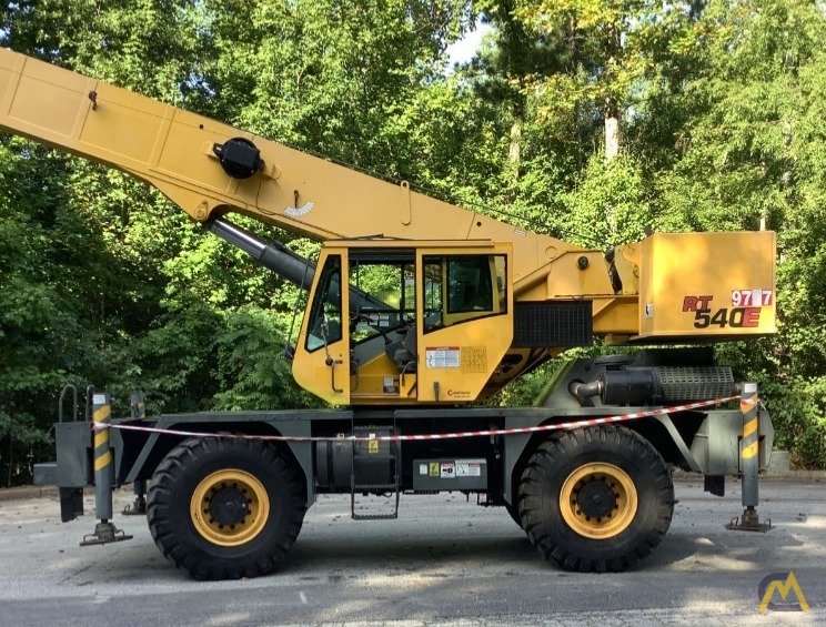 Grove RT540E 40-Ton Rough Terrain Crane 0