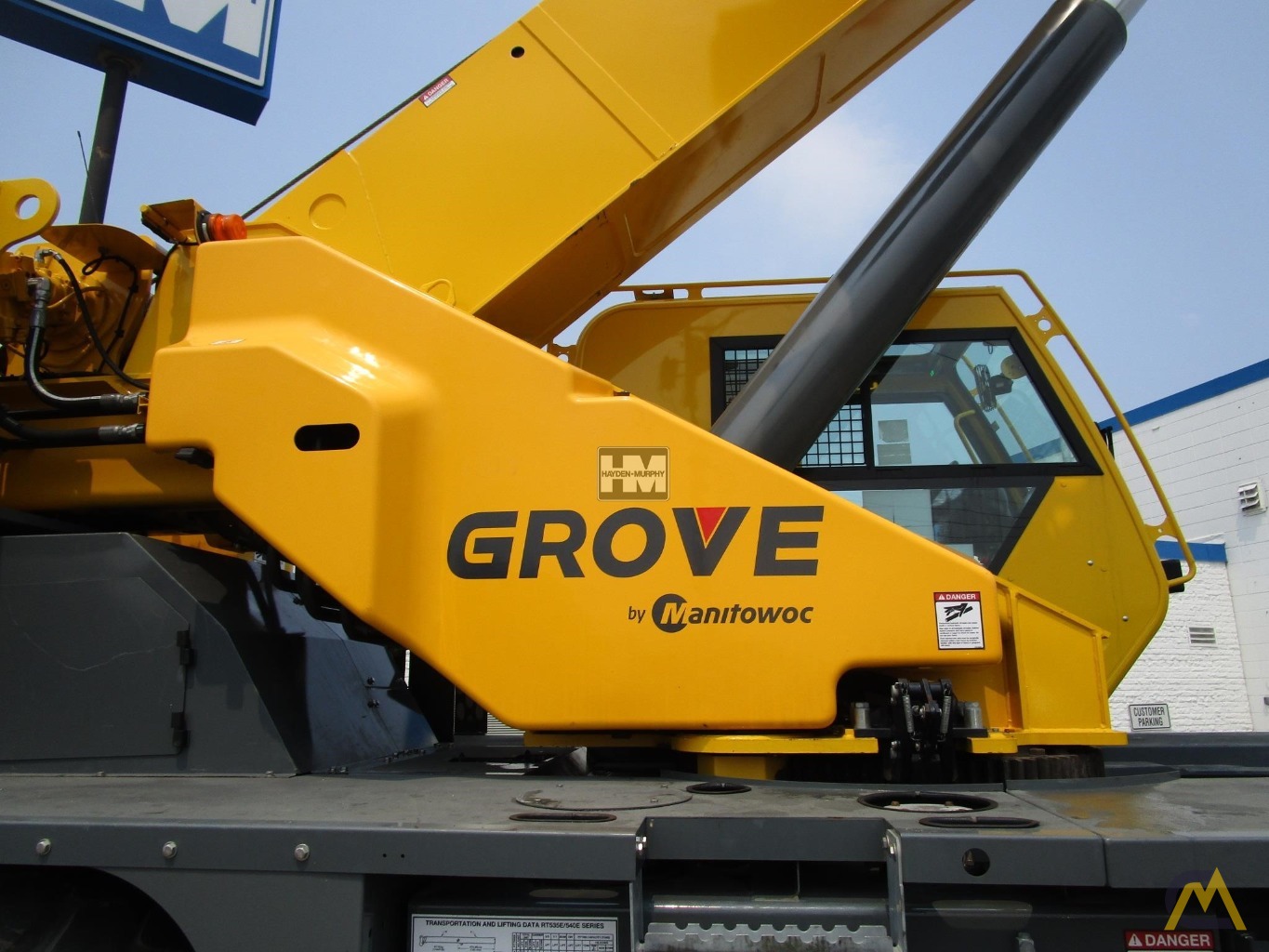 Grove RT540E 40-Ton Rough Terrain Crane 8