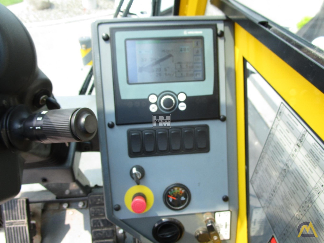 Grove RT540E 40-Ton Rough Terrain Crane 38