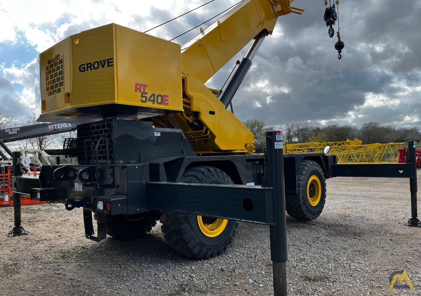 Grove RT540E Rough Terrain Crane 1