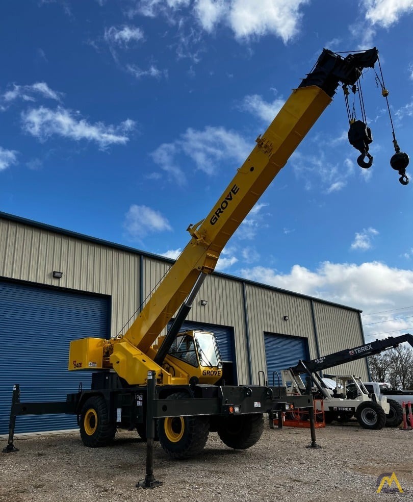 Grove RT540E Rough Terrain Crane 4