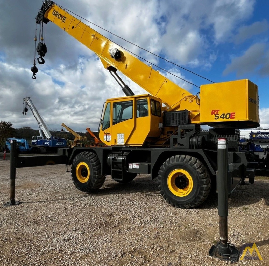 Grove RT540E Rough Terrain Crane 5