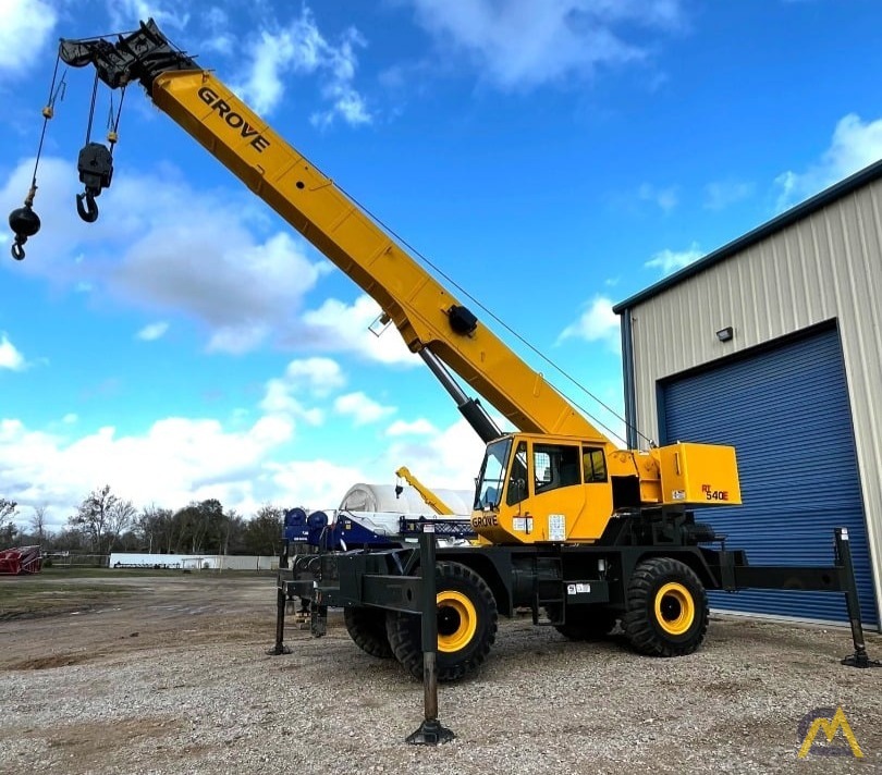 Grove RT540E Rough Terrain Crane 8