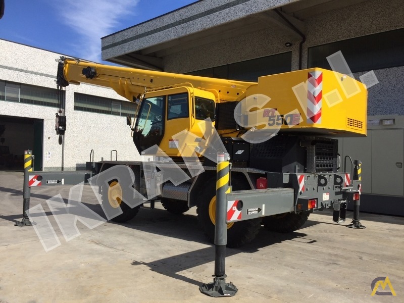 Grove RT550E 45-ton Rough Terrain crane 0