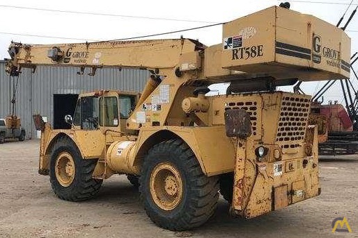 Grove RT58E 22-ton Down Cab Rough Terrain Crane 2