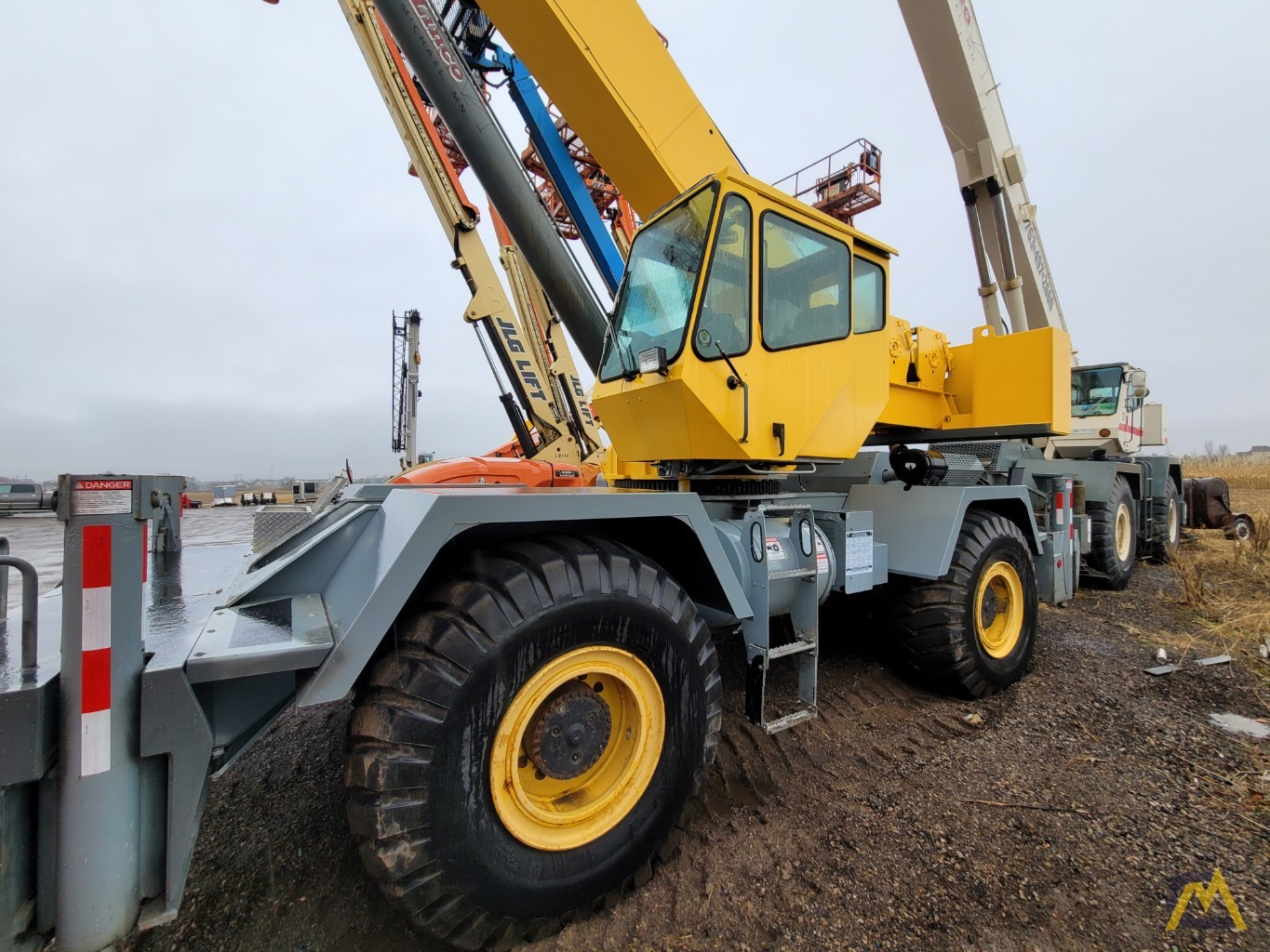 Grove RT600E 50Ton Rough Terrain Crane For Sale or Rent Hoists
