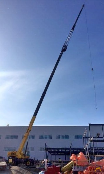 Grove RT600E 50-ton Rough Terrain Crane 1