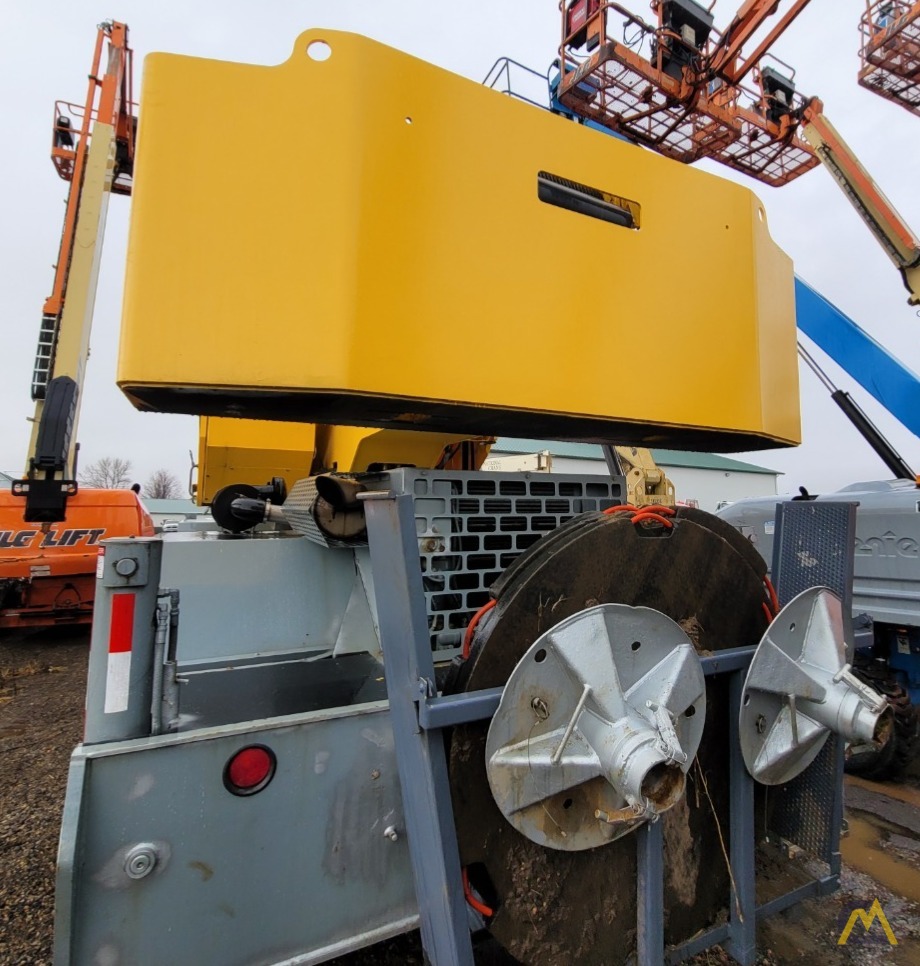 Grove RT600E 50-Ton Rough Terrain Crane 2
