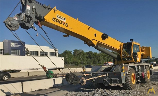Grove RT600E 50-Ton Rough Terrain Crane 1