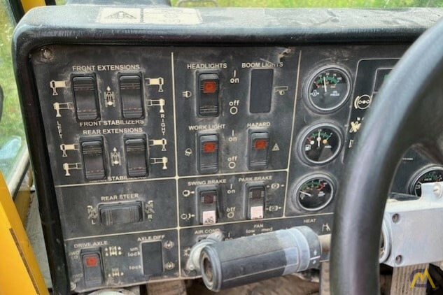 Grove RT600E Rough Terrain Crane Parts Machine  7