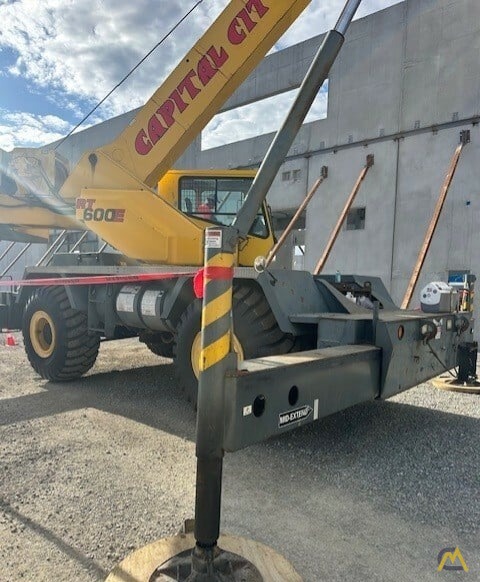 Grove RT600E Rough Terrain Crane 3