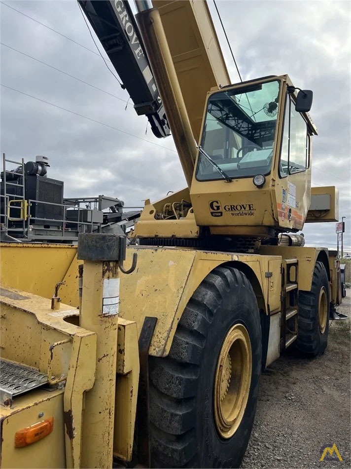 Grove RT635C 35-ton Rough Terrain Crane 0
