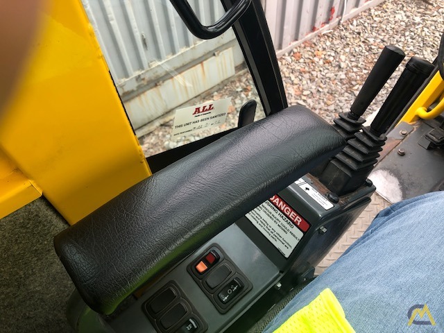 Grove RT650E-4 50-Ton Rough Terrain Crane 5