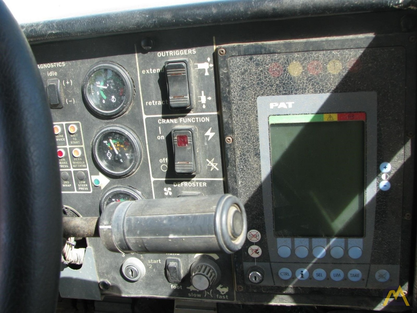 Grove RT760E 60-Ton Rough Terrain Crane 11