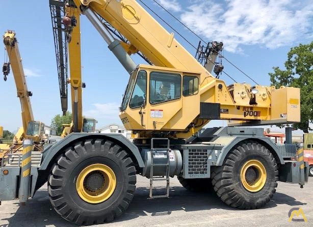 Grove RT700E 60-Ton Rough Terrain Crane 7